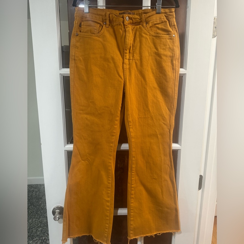 Judy Blue Autumn Gold Wide-Leg Flare Jeans